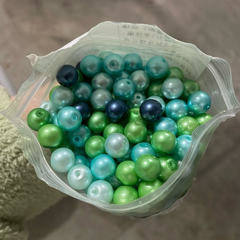 8mm Glass Polished Beads, mixed style, metallic. Perfect for making bracelets